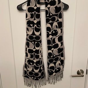 Coach scarf black and white